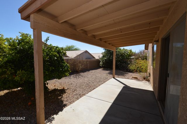 873 W Clear River Street, Tucson, AZ 85704
