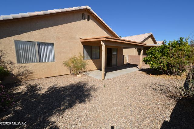 873 W Clear River Street, Tucson, AZ 85704