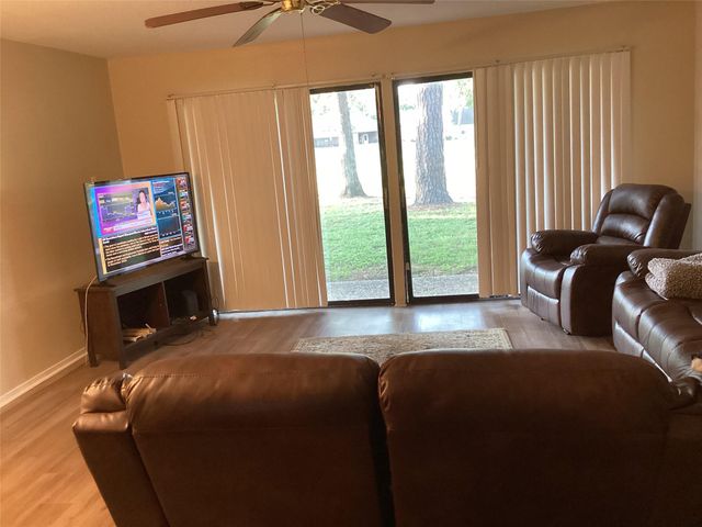 1500 S Diamondhead Boulevard 131, Crosby, TX 77532