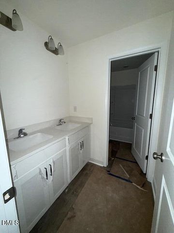 165 Sugar Pine Drive, Franklinton, NC 27525