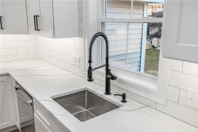 178 St. Louis Avenue, Woonsocket, RI 02895