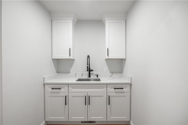 178 St. Louis Avenue, Woonsocket, RI 02895