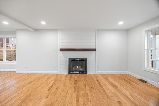 178 St. Louis Avenue, Woonsocket, RI 02895