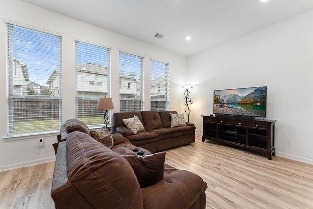 516 Bristol Tide Court, Conroe, TX 77304