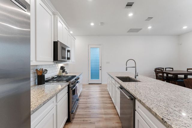 516 Bristol Tide Court, Conroe, TX 77304