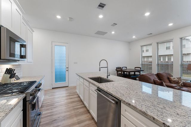 516 Bristol Tide Court, Conroe, TX 77304