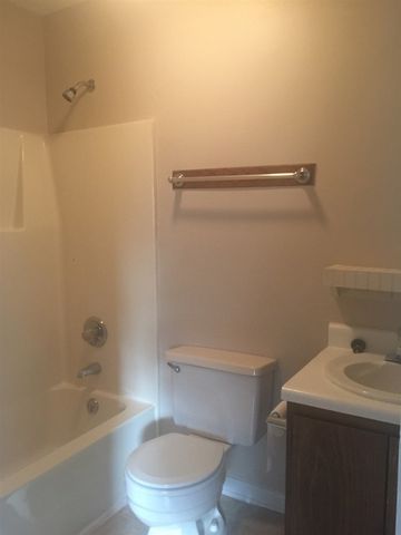 735 N Main Street, Wake Forest, NC 27587