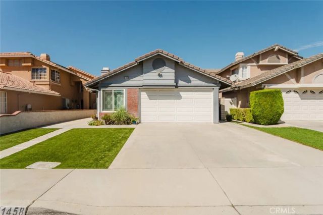 11458 Gold Hill Avenue, Fontana, CA 92337