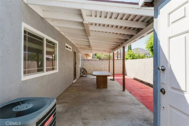 11458 Gold Hill Avenue, Fontana, CA 92337