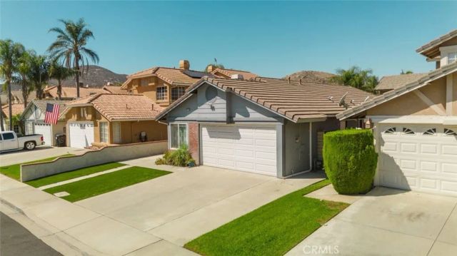 11458 Gold Hill Avenue, Fontana, CA 92337