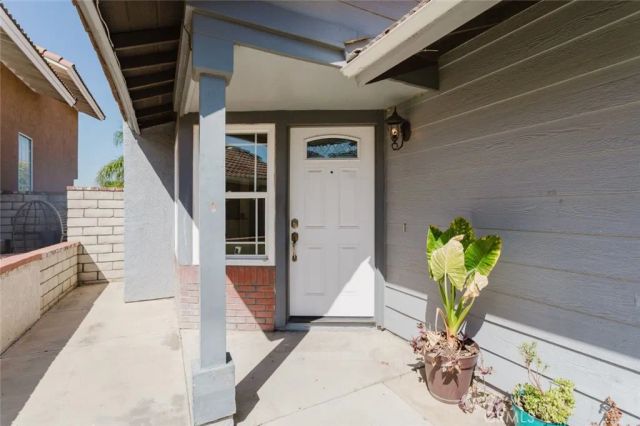 11458 Gold Hill Avenue, Fontana, CA 92337