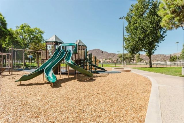 11458 Gold Hill Avenue, Fontana, CA 92337