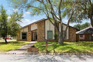 1409 Falcon Avenue, Mcallen, TX 78504