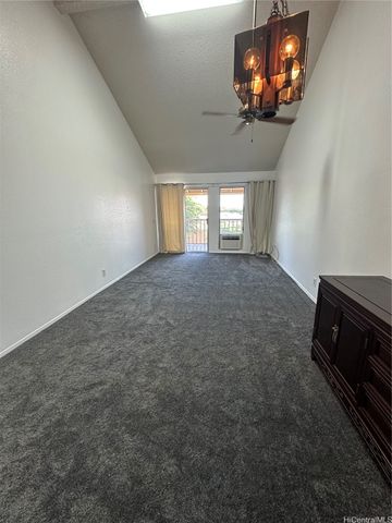 98-1379 Koaheahe Place 33, Pearl City, HI 96782