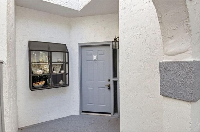 5374 Venetia Court B, Boynton Beach, FL 33437