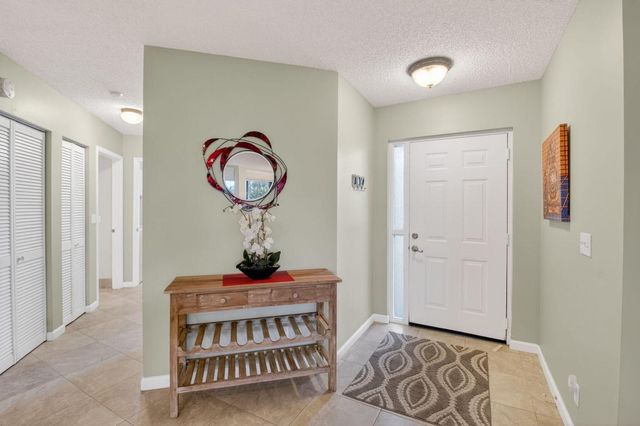 5374 Venetia Court B, Boynton Beach, FL 33437