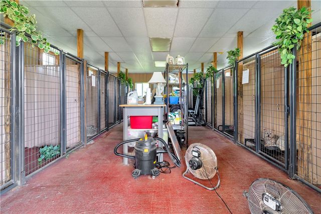 11023 Illinois Chapel Road, Prairie Grove, AR 72753