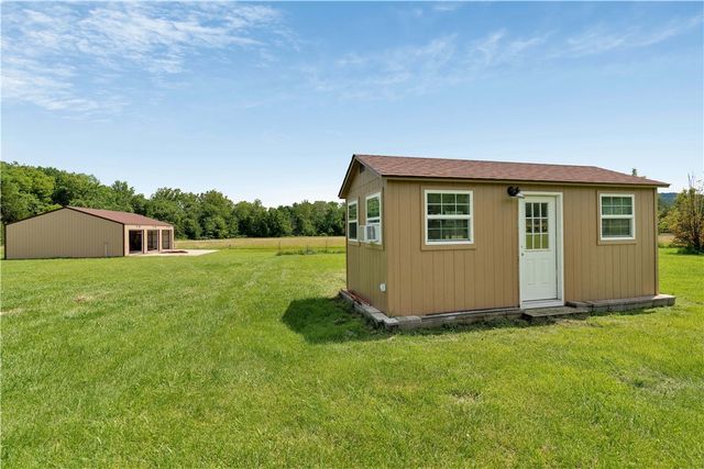 11023 Illinois Chapel Road, Prairie Grove, AR 72753