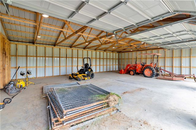 11023 Illinois Chapel Road, Prairie Grove, AR 72753