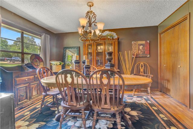 11023 Illinois Chapel Road, Prairie Grove, AR 72753