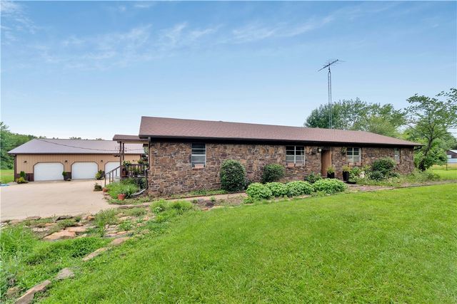 11023 Illinois Chapel Road, Prairie Grove, AR 72753