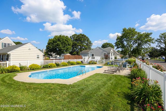 34 Greenville Drive, Brick, NJ 08723