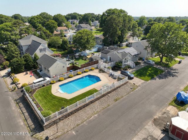 34 Greenville Drive, Brick, NJ 08723