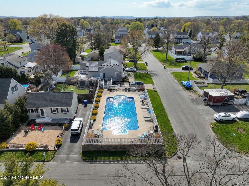 34 Greenville Drive, Brick, NJ 08723