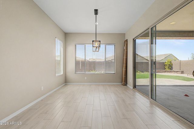 16699 W SAGUARO PARK Lane, Surprise, AZ 85387