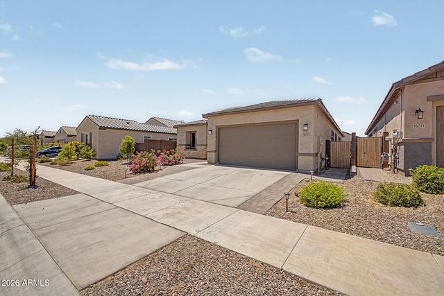 16699 W SAGUARO PARK Lane, Surprise, AZ 85387