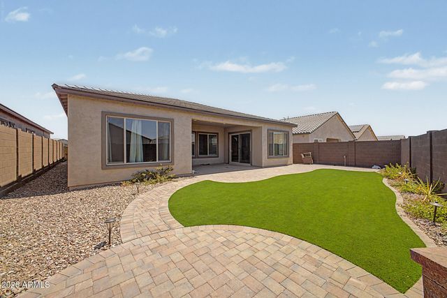 16699 W SAGUARO PARK Lane, Surprise, AZ 85387