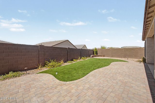16699 W SAGUARO PARK Lane, Surprise, AZ 85387