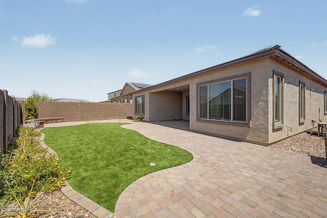 16699 W SAGUARO PARK Lane, Surprise, AZ 85387