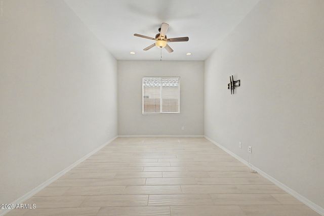 16699 W SAGUARO PARK Lane, Surprise, AZ 85387