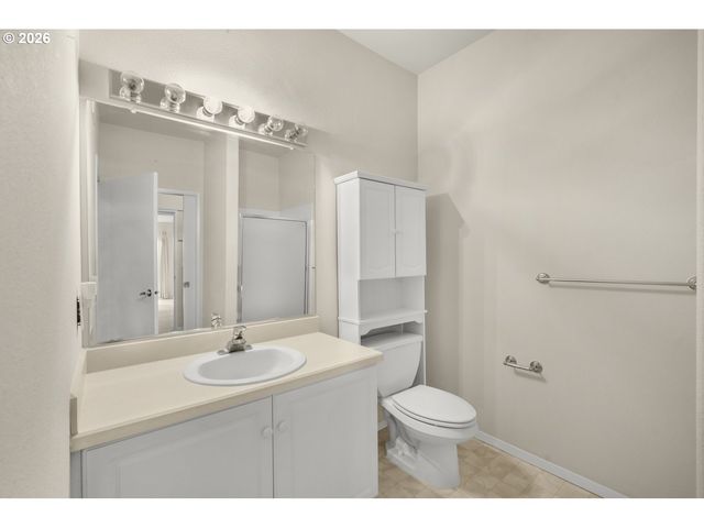 13210 Se 7TH St C15, Vancouver, WA 98683