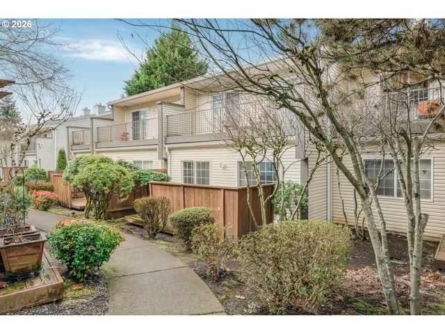 13210 Se 7TH St C15, Vancouver, WA 98683