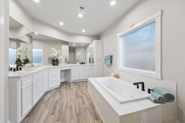 8802 Robindell Drive, Houston, TX 77074