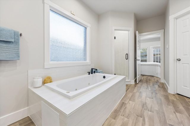 8802 Robindell Drive, Houston, TX 77074