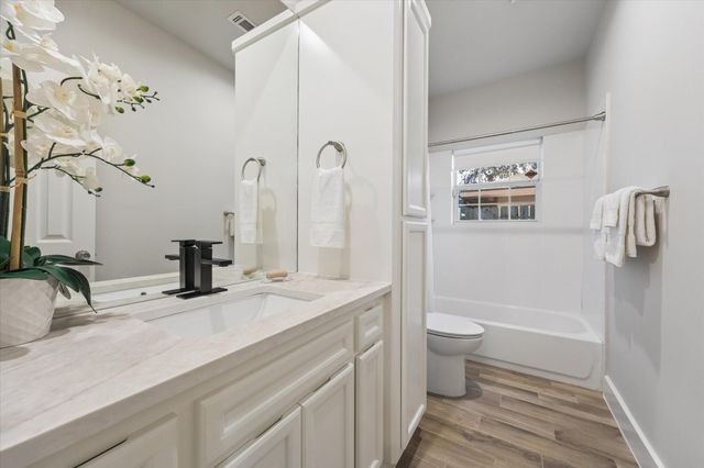 8802 Robindell Drive, Houston, TX 77074