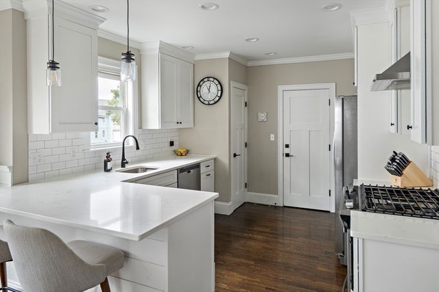 57 Fairmount St A, Boston, MA 02124