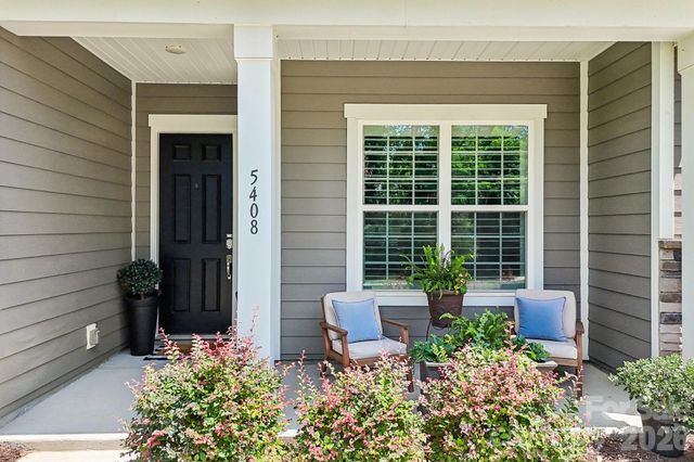 5408 Chegall Crossing Way, Mount Holly, NC 28120