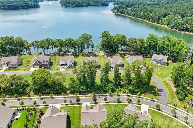 5408 Chegall Crossing Way, Mount Holly, NC 28120