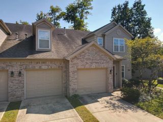 704 E Bayberry Court E, Bloomington, IN 47401