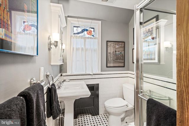 9220 MANCHESTER RD, Silver Spring, MD 20901