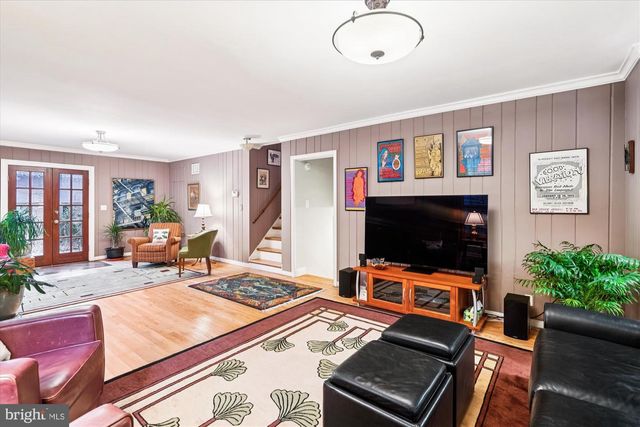 9220 MANCHESTER RD, Silver Spring, MD 20901