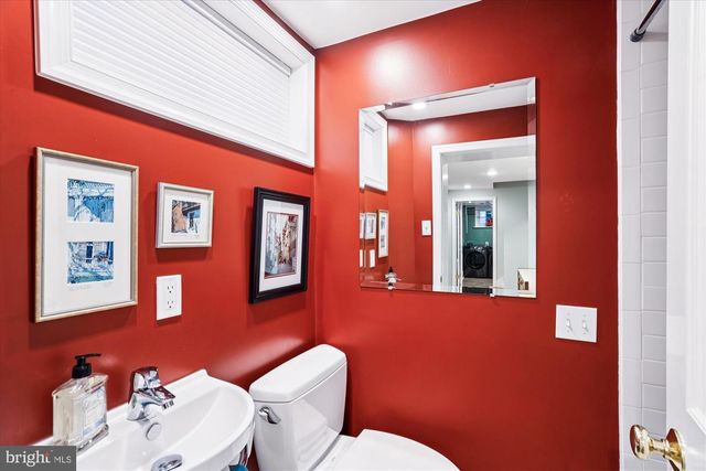 9220 MANCHESTER RD, Silver Spring, MD 20901