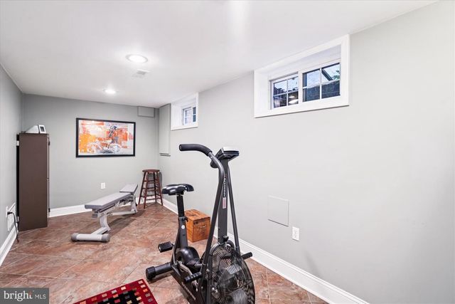 9220 MANCHESTER RD, Silver Spring, MD 20901