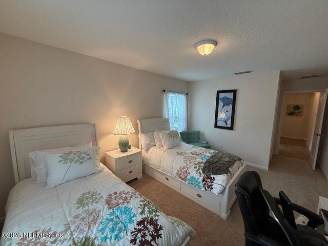 1985 COLONIAL Drive, Green Cove Springs, FL 32043