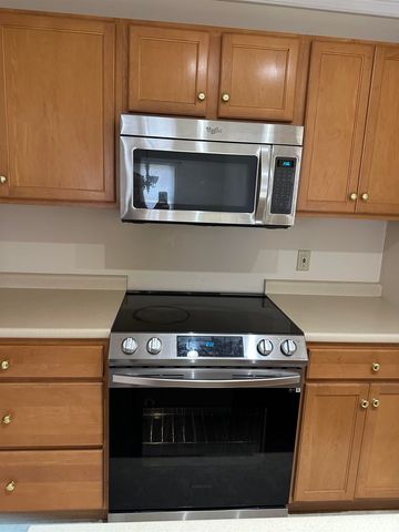 802 Walnut Ridge East, Logansport, IN 46947