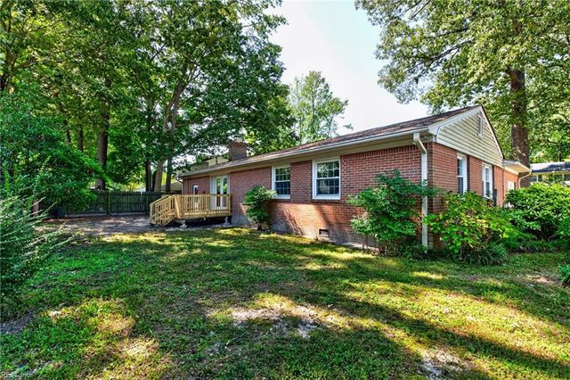 604 Virginius DR, Virginia Beach, VA 23452